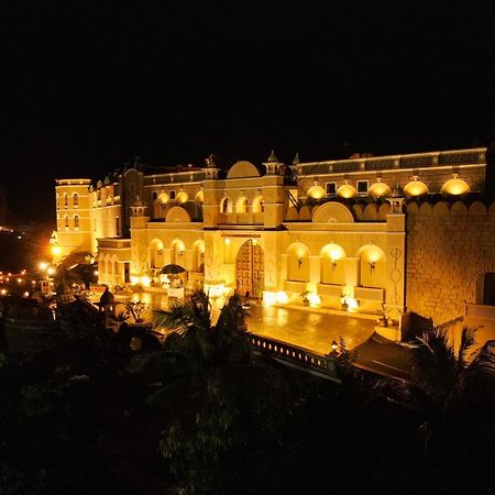 Heritage Khirasara Palace Rajkot Bagian luar foto