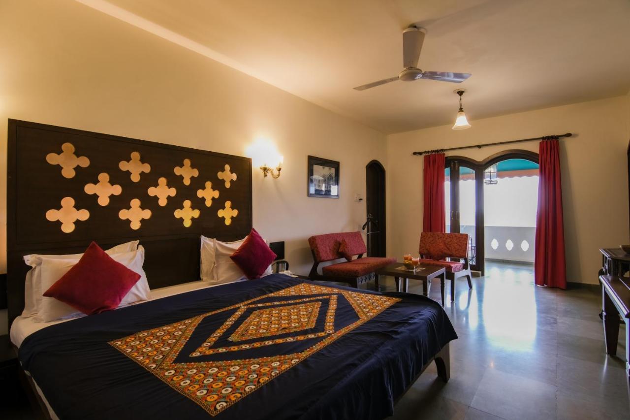 Heritage Khirasara Palace Rajkot Bagian luar foto